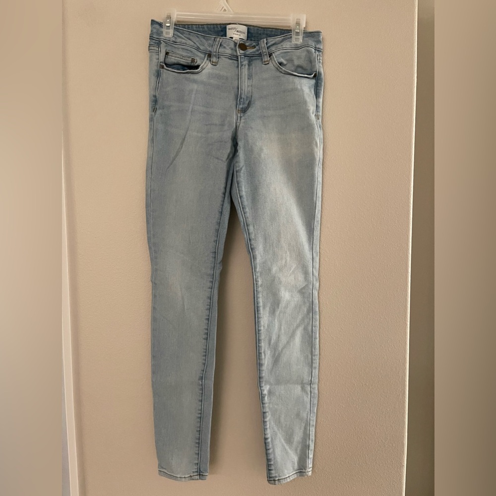 Daily Ritual Womens size 27 Low Rise Tapered Leg Skinny Denim Blue Jeans
